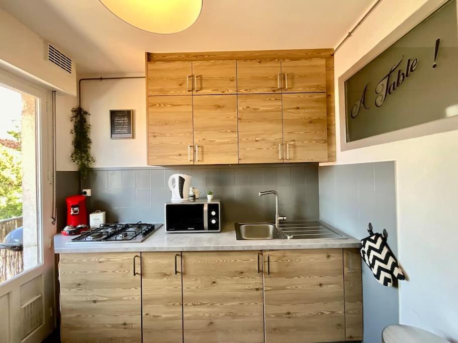 Epicea, Bel Appartement Avec Balcon Au Centre Ville ジェラールメ エクステリア 写真